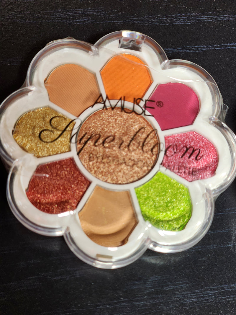 SUPER Bloom Eyeshadow Pallettes